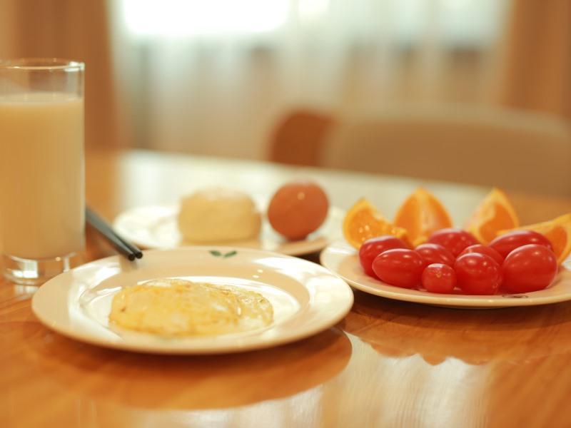 Greentree Hongqiao Airport 3*