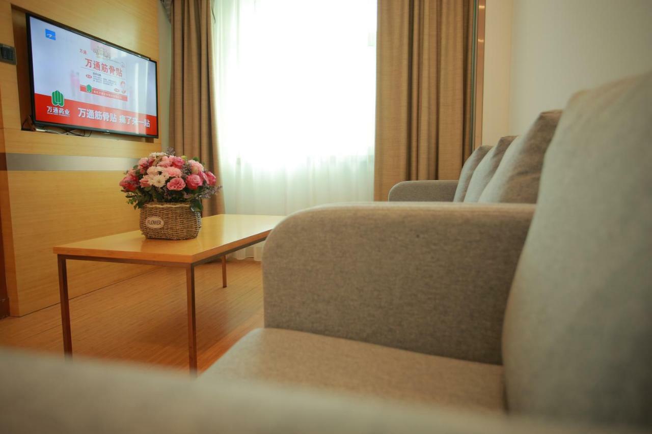 Hotel Greentree Hongqiao Airport